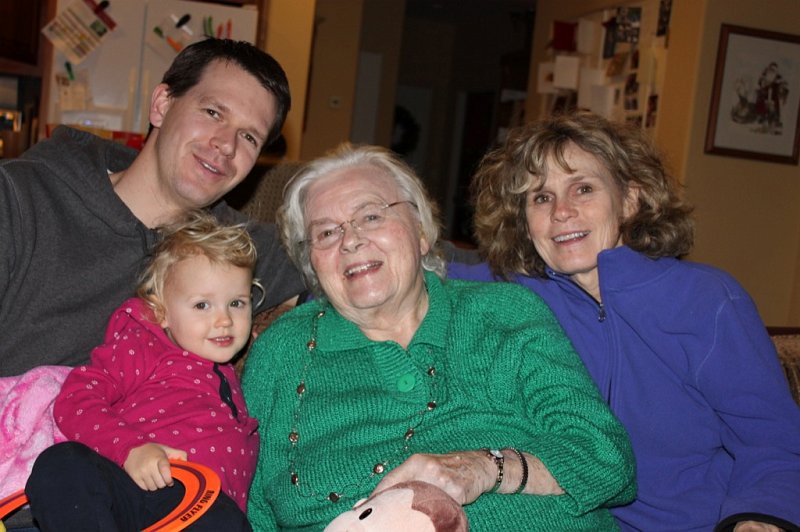 IMG_2837.JPG - Four Generations: Great Grandma Gail, Grami Jami, Daddy, Camille