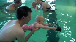 2010-07-26 VID00024 - Camille's First Swimming Lesson